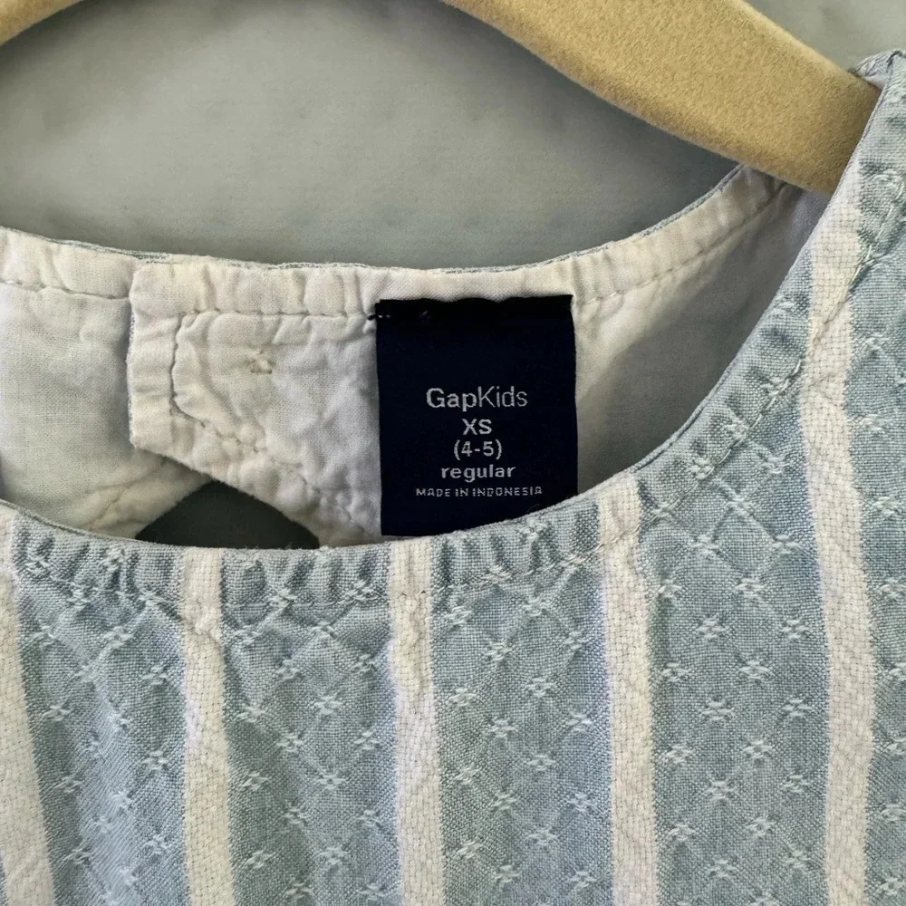 Gap kids lightweight blue/weight summer dress size 4/5T